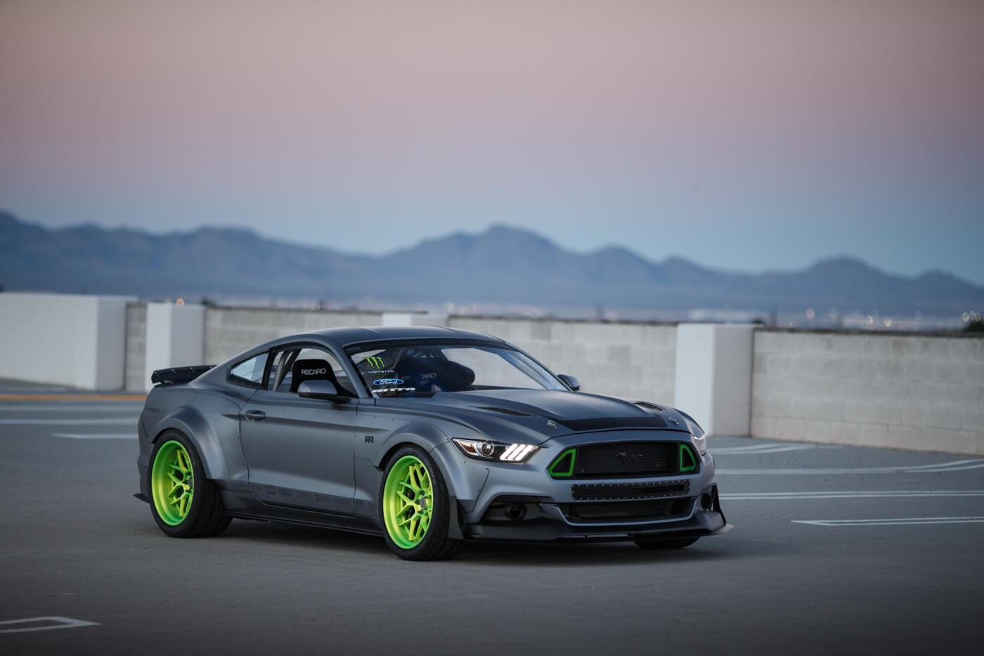 Spec 5 Wide Body Kit - Unlackiert (15-17 Fastback, außer GT350)