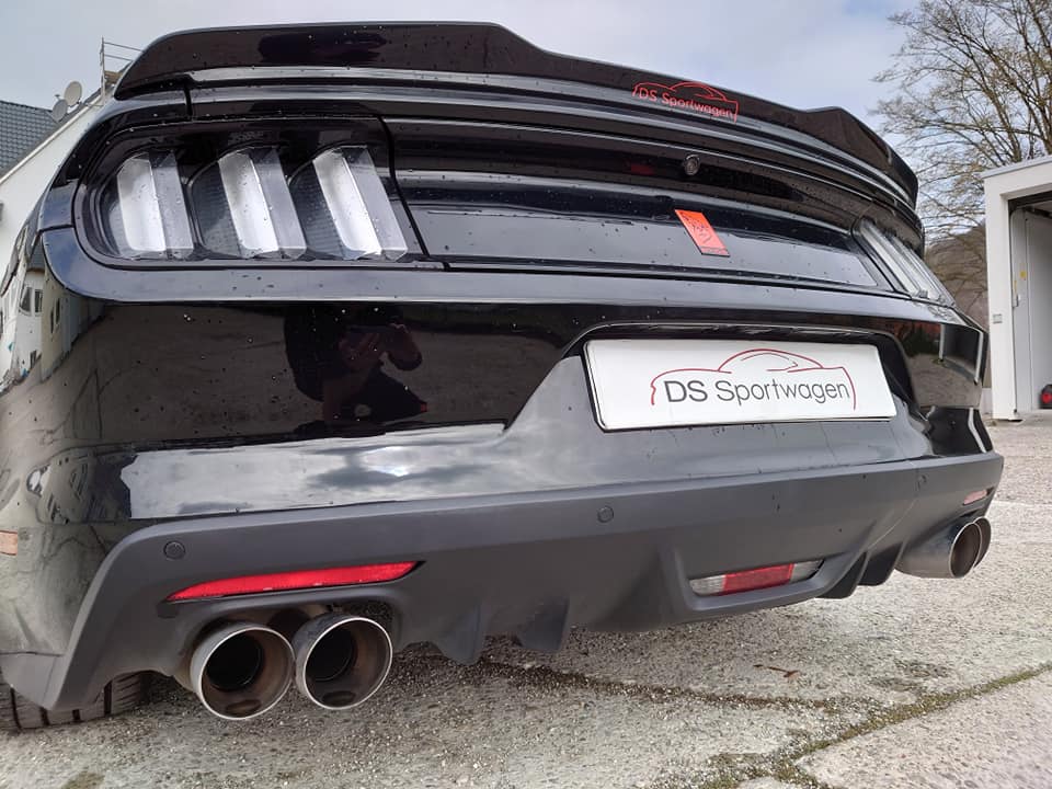 REAR TRUNK SPOILER HIGH KICK (MUSTANG 2015-2021 ALL)