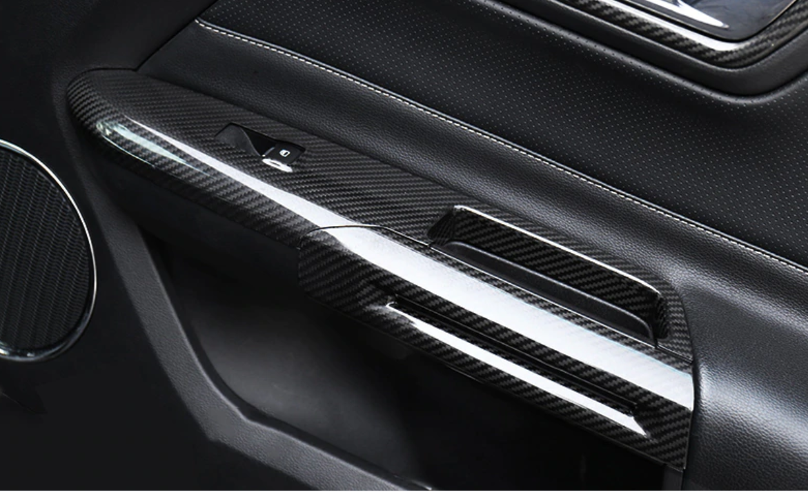 Mustang Carbon Türabdeckung